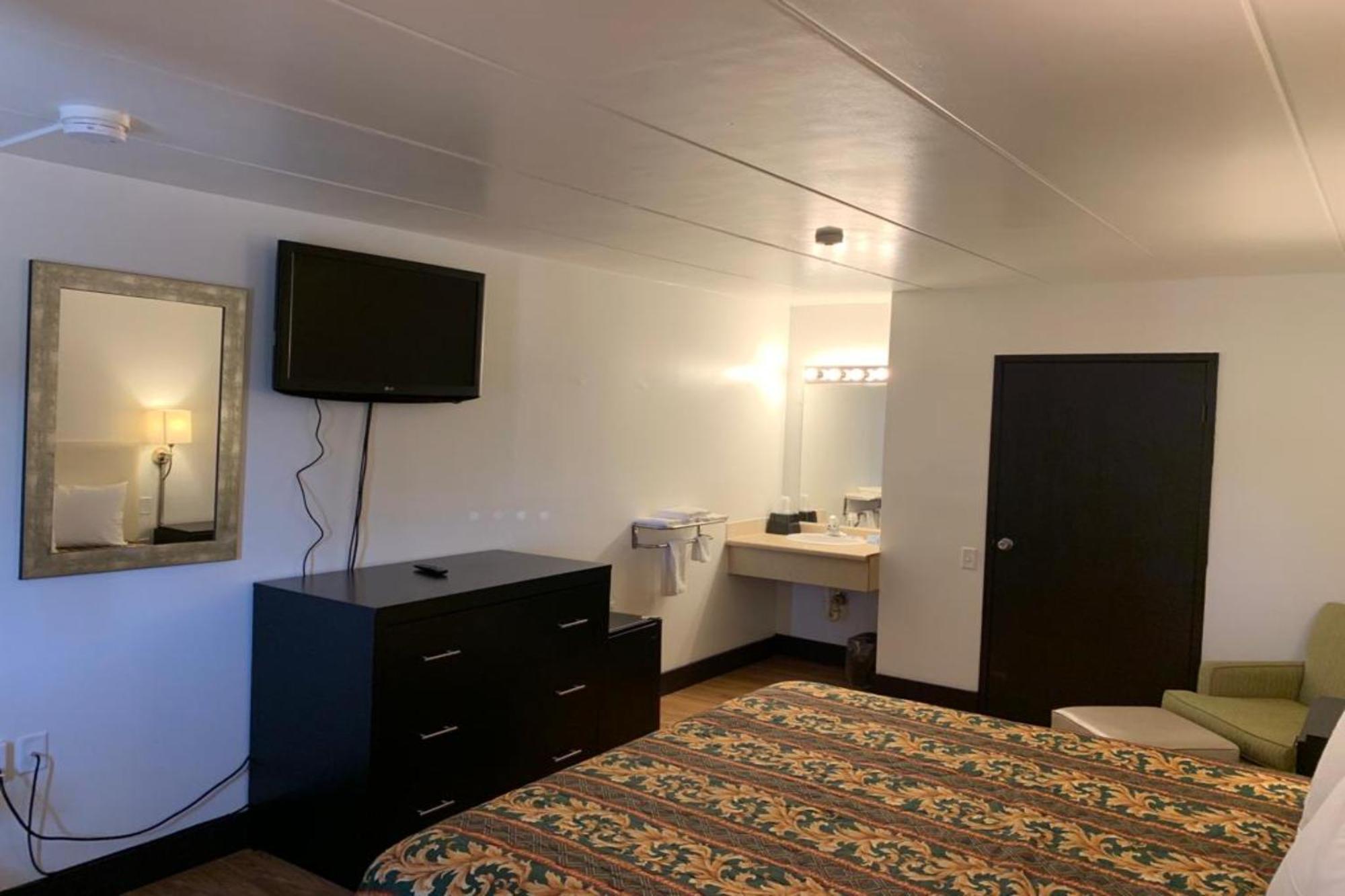 Economy Inn Of Holland Esterno foto